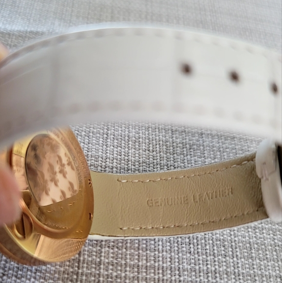 SWAROVSKI Ladies Leather Strap Watch - Picture 10 of 14